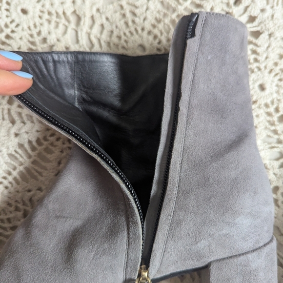 M. GEMI "Corsa" Italian Suede Block Heel Ankle Boot Grey Size 37 (7) - Picture 9 of 13